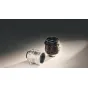 Объектив Thypoch Simera 28mm f1.4 для Canon RF в черном и серебристом исполнении, демонстрирующий четкую оптику и высокое качество сборки.