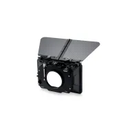 Tilta MB-T12-M85 oglekļa matmātes bloks ar regulējamu augšējo karogu atvērtā stāvoklī, demonstrējot vieglu klampes dizainu kinolenzēm 85mm-114mmTilta MB-T12-M85 oglekļa matmātes bloks ar regulējamu augšējo karogu atvērtā stāvoklī, demonstrējot vieglu klampes dizainu kinolenzēm 85mm-114mm