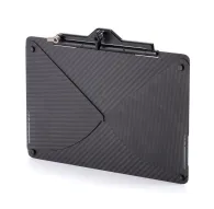 Tilta Top Flag для матирующей коробки Mirage Pro – черный углеродный блокер бликов с надежным креплением на 1/4-20 винты, боковой видTilta Top Flag для матирующей коробки Mirage Pro – черный углеродный блокер бликов с надежным креплением на 1/4-20 винты, боковой вид