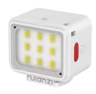Ulanzi DG01 Kubu Miniatūras LED gaisma ar iebūvētu difuzoru, 5600K dienasgaismas, USB-C uzlādējama baterija un aukstā pēdas montāžaUlanzi DG01 Kubu Miniatūras LED gaisma ar iebūvētu difuzoru, 5600K dienasgaismas, USB-C uzlādējama baterija un aukstā pēdas montāža