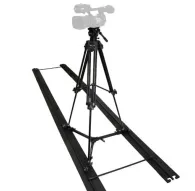 Комплект VariZoom Solo Slider Dolly с штативом VZ-TK75A и полностью развернутой алюминиевой рельсой длиной 16 футов для плавных движений камерыКомплект VariZoom Solo Slider Dolly с штативом VZ-TK75A и полностью развернутой алюминиевой рельсой длиной 16 футов для плавных движений камеры