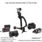 VariZoom StealthyGo stabilizators, saderīgs ar GoPro un viedtālruņiem, redzams dažādās konfigurācijās, tostarp rokmode, statīvs un monopods stabilām uzņemšanām. Viegls un ūdensizturīgs dizains, piemērots gan āra, gan iekštelpu l