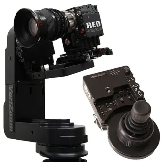 Varizoom VZCINEMAPRO-K4 attēlu galvas komplekts ar uzstādītu RED kameru, demonstrējot profesionālu pan/tilt/zoom/fokusa kontroli un ergonomisko Pro Jibstick vadības ierīci kinematogrāfiskai precizitātei