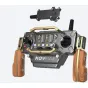 Vaxis Movmax Incontrol bezvadu tālvadības pults DJI Ronin stabilizatoriem ar nomaināmām koka rokturiem un 2.4GHz uztvērēja moduli.
