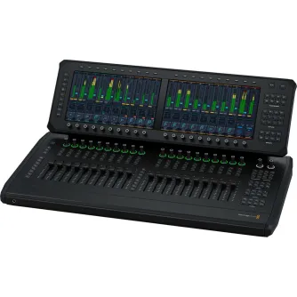 Панель Blackmagic Design Fairlight Live Audio Panel 20 с 20 моторизованными фейдерами и двумя сенсорными экранами 11,6 дюйма для профессионального микширования звука в прямом эфире.