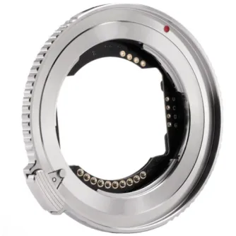 Viltrox E-Z AF adaptera aizmugure ar elektroniskajiem kontaktiem, kas nodrošina saderību starp Sony E-mount un Nikon Z-mount objektīviem