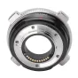 Адаптер Viltrox EF-M1 Pro вид сверху с внутренними электронными контактами и вращающимся механизмом блокировки для объективов Canon EF/EF-S на камеры M43