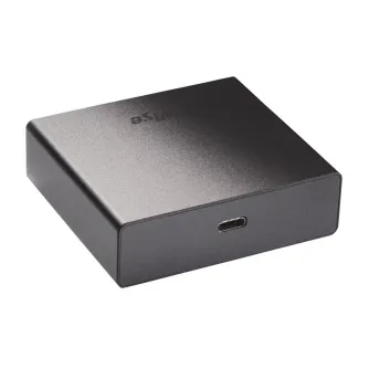 Wise CFexpress 4.0 Type B card reader with USB-C connector, sleek black design for fast 40 Gbit/sec data transfer