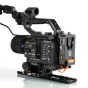 Камера Sony FX6 с батарейной платой ZGCINE VM-VP5 для V-Mount с выходом 19.5V, поддержкой горячей замены и мультипортовой системой подключения: USB-C PD, D-Tap и BPU