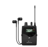 Sennheiser EK IEM G4 stereofoniskais bezvadu korpusa uztvērējs ar IE 4 ausu monitoriem, kas rāda aktīvo frekvenci un pieslēgtos ausu monitorus scenas monitorināšanaiSennheiser EK IEM G4 stereofoniskais bezvadu korpusa uztvērējs ar IE 4 ausu monitoriem, kas rāda aktīvo frekvenci un pieslēgtos ausu monitorus scenas monitorināšanai