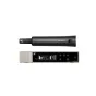 Беспроводной микрофонный передатчик Sennheiser EW-D SKM-S с кнопкой мутации, рядом с цифровым UHF приемником EW-D EM с OLED-дисплеем и разъемом XLR