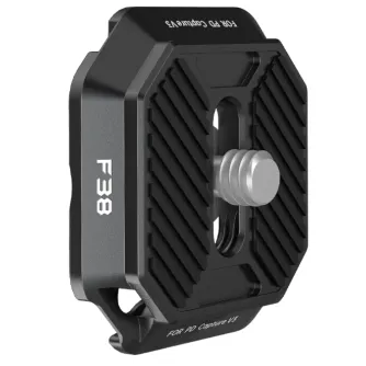 FALCAM F38 2-in-1 Quick Release Plate compatible with Peak Design Capture V3, lightweight aluminum construction with rubber padding for scratch protection, reversible design for versatile camera mounting.