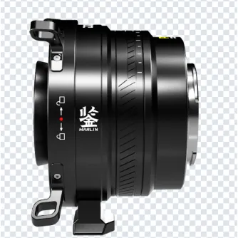 Адаптер DZOFILM Marlin 1.4x PL-E черного цвета с металлическим корпусом, кольцом фокусировки и совместимостью с объективами PL, с механизмом блокировки и красной индикаторной стрелкой.