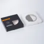 K&F Concept 77mm Nano-X CPL+ND2-ND32 filtrs ar ūdensizturīgu un skrāpējumiem izturīgu zaļu pārklājumu, redzams iepakojumā un atvērtā kastē ar regulējamiem ND iestatījumiem.