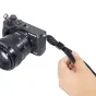 Ремешок для камеры SmallRig Neck Strap Lite 2794 на беззеркальной камере Canon с быстрозажимным креплением