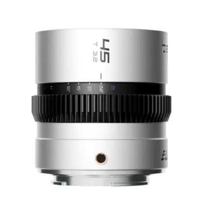 Fotopro FS-03 kabatas izmēra LED lampa