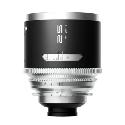 Blazar MANTIS 25mm T2.4 1.33X Full Frame Anamorphic Lens (PL Mount)