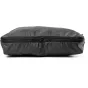Peak Design Packing Cube Large ogļainā krāsā no sāna, parādot divas nodaļas un izturīgu UltraZip, kas nodrošina ātru piekļuvi.