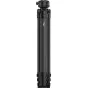 Peak Design Pro Tall Tripod melns, karbonsvara šķēpveida uzskats ar pilnībā izstieptām kājām un alumīnija kāju bloķēšanas sistēmu