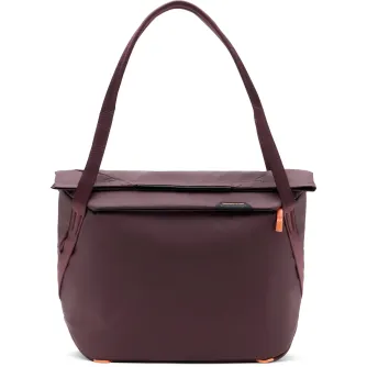 Peak Design Everyday Tote V2 15L burgundy tote with padded shoulder strap and magnetic clasp closure