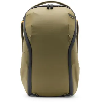 Рюкзак Peak Design Everyday Backpack Zip V2 20L цвет морская трава – вид спереди с прочным 400D переработанным нейлоном, двумя сетчатыми боковыми карманами и удобным 270-градусным круговым молнией для легкой организации фотообор