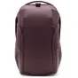 Peak Design Everyday Backpack Zip V2 20L burgundina krāsa, priekšējais skats ar laika apstākļiem izturīgu 400D reciklētu neilona materiālu un divām sānu kabatām