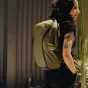 Peak Design Everyday Backpack Zip V2 15L in kelp green, weatherproof backpack with padded straps and side pockets for urban and photography use