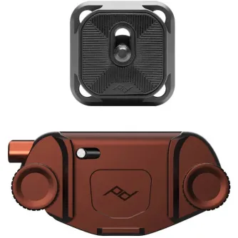 Peak Design Capture Clip V3 with quick-release plate and secure grip knobs – compact camera clip for fast lens changes and tripod compatibility