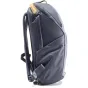 Рюкзак Peak Design Everyday Backpack Zip V2 15L темно-синий вид сбоку с всепогодной защитой Cord Hook и прочной конструкцией из переработанного нейлона