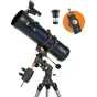 Celestrona Astromaster 130EQ reflektors ar telefonu adapteri un T2 Barlow lēcu, lai uzņemtu detalizētus debess objektu attēlus un veiktu astrofotogrāfiju ar viedtālruni
