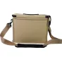 Рюкзак PolarPro RoadRunner 12L Sling Desert в дезертном исполнении, вид сзади с коричневым тисненым материалом, регулируемыми ремнями и организованными отсеками для фототехники Sony A7R