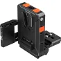 Адаптерная пластина SmallRig 5899 для аккумуляторов V-Mount с поддержкой Arca-Swiss, мультипортовой системой ввода и цифровым дисплеем для удобного управления батареями.