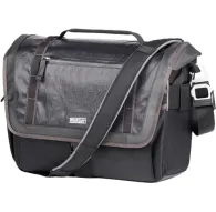 Melna Think Tank MindShift Gear Exposure 15 plecu soma ar ūdensizturīgu audumu, X-Pac™ tehnoloģiju un krustu stabilizējošo siksnu fotoaprīkojuma aizsardzībai.Melna Think Tank MindShift Gear Exposure 15 plecu soma ar ūdensizturīgu audumu, X-Pac™ tehnoloģiju un krustu stabilizējošo siksnu fotoaprīkojuma aizsardzībai.