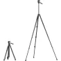 SmallRig 5885 portatīvais oglekļa šķiedras statīvs ar fluīdu galvu, pilnībā izstiepts un kompakti salocīts, sver 1,17 kg, iztur līdz 12 kg, ideāli piemērots akcijas kamerām un ceļojumu fotografēšanai.