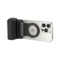 JJC MSG IP Black Magnetic Phone Grip прикреплён к смартфону, демонстрируя магнитное кольцо и дизайн захвата, а также складную подставку и силиконовую текстуру на простом белом фоне.