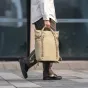 PGYTECH OneGo Roamer Tote Backpack 25L (Sand Khaki) - divu veidu nēsāšanas dizains ar elastīgiem nodalījumiem fotopiederumiem un ikdienas lietām