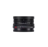 Объектив Viltrox AF 26mm F/2.8 EVO для Nikon Z с текстурированным кольцом фокуса и отметками диафрагмы (F2.8, 4, 5.6, 8, 11, 16), красной меткой 'EVO' и магнитной крышкой. Ветрозащита прикреплена, виден байонет Nikon Z.Объектив Viltrox AF 26mm F/2.8 EVO для Nikon Z с текстурированным кольцом фокуса и отметками диафрагмы (F2.8, 4, 5.6, 8, 11, 16), красной меткой 'EVO' и магнитной крышкой. Ветрозащита прикреплена, виден байонет Nikon Z.