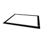 Huion L4S portatīvā LED zīmēšanas plāksne ar melnu rāmi, baltu A4 virsmu, izmēru atzīmēm un zīmola logotipu, redzama no augšas slīpā skatījumā.