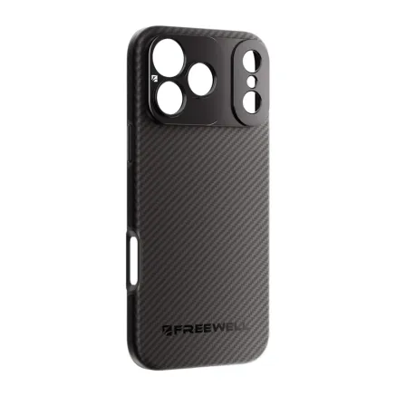 Freewell case for iPhone 17 Pro Max with 17mm mount