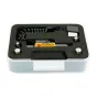 MAKERA Carvera Air Wired Probe komplekts caurspīdīgā plastmasas kastē ar putām, ietverot probu, spirālveida kabeli, USB savienotāju un dažādus šanku adapterus precīzai automātiskai probēšanai.