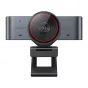 Emeet SmartCam C960 Ultra webkamera uz regulējama statīva, ar lielu objektīvu ar sarkanu gredzenu, zilu indikatora gaismu un tekstu '4K 30FPS', viss eleganta alumīnija korpusā.