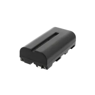 Батарея Atomos 2600mAh (ATOMBAT001) - черная прямоугольная батарея с закругленными краями и центральной выемкой, с текстурированной зоной захвата и двумя видимыми винтами на дне, гладкая поверхность с углублением сверху.