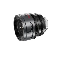 DZOFILM Pavo 2x Anamorphic 28mm T2.1 objektīvs parādīts no sānu skata, izceļot priekšējo stiklu, metrisko fokusa attāluma skalu, T2.1 apertūras gredzenu un kompakto matēti melno un pelēko metāla korpusu ar sarkano marķējumu.DZOFILM Pavo 2x Anamorphic 28mm T2.1 objektīvs parādīts no sānu skata, izceļot priekšējo stiklu, metrisko fokusa attāluma skalu, T2.1 apertūras gredzenu un kompakto matēti melno un pelēko metāla korpusu ar sarkano marķējumu.