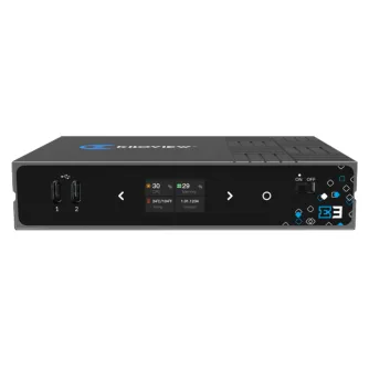 Kiloview E3 4K HDMI/SDI dvīzkanāls video kodieris ar digitālo ekrānu, CPU un atmiņas lietojumu, temperatūru un versijas detaļām, ar apzīmētiem portiem un vadības pogām.