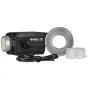 NANLITE FS-200 Spot Light с серебряным рефлектором, скрученным кабелем питания и белой защитной крышкой для светодиодного массива, с текстурированной ручкой и текстом бренда.