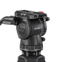 Sachtler FSB 8 Mk II Fluid Head ar precīziem kameru pārvietojumiem, gludām drag un kontrapunkta regulācijām, ideāli piemērots profesionālajai videogrāfijai.