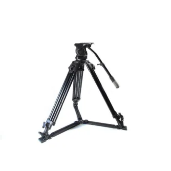 Second Wave Model 13 Teleprompter Tripod with 13.6 kg payload, 100 mm bowl, three-section aluminum legs, quick-release plate, and illuminated bubble level, ideal for stable teleprompter and camera mounting.