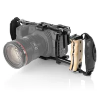 Shape Blackmagic Pocket Cinema Camera 4K/6K rokas statīvs ar koka rokturi un mīkstiem siksnāmShape Blackmagic Pocket Cinema Camera 4K/6K rokas statīvs ar koka rokturi un mīkstiem siksnām