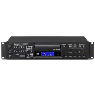 Tascam CD-200SB 2U рюкзачный CD и solid-state медиаплеер с передней панелью, синим LCD-дисплеем, USB и SD-слотами, балансированными XLR-выходами и анти-шоковой памятью.