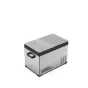 Компрессорный холодильник Plug-In Festivals IceCube DUAL 30 с ёмкостью 30 литров, компактный серебристый дизайн, черная крышка и ручка, вентиляционные отверстия и двухзонная функциональность.